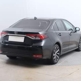 Foto inzerátu Toyota Corolla 1.5 VVT-i