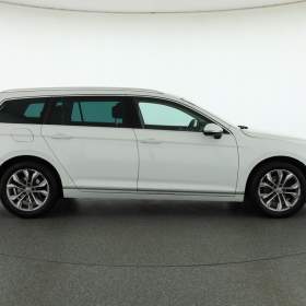 Foto inzerátu Volkswagen Passat 2.0 TDI