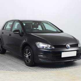 Foto inzerátu Volkswagen Golf 1.2 TSI