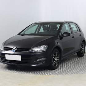 Foto inzerátu Volkswagen Golf 1.2 TSI