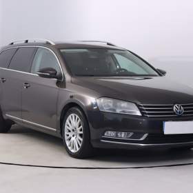 Fotka k inzerátu Volkswagen Passat 1.6 TDI / 19556611