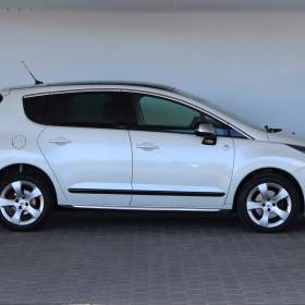 Foto inzerátu Peugeot 3008 2.0 HDi