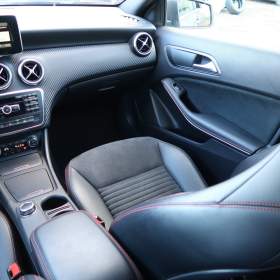 Foto inzerátu Mercedes-Benz Třídy A A 250 4MATIC