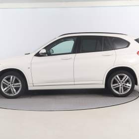 Foto inzerátu BMW X1 xDrive18d