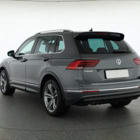 Foto inzerátu Volkswagen Tiguan 2.0 TDI