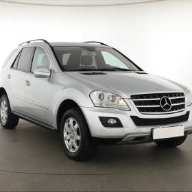 Mercedes- Benz ML ML 320 CDI / 19657540