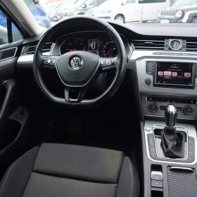 Foto inzerátu Volkswagen Passat 2.0 TDI