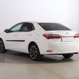 Foto inzerátu Toyota Corolla 1.6 Valvematic
