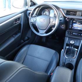 Foto inzerátu Toyota Corolla 1.6 Valvematic