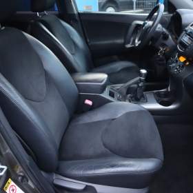 Foto inzerátu Toyota Rav4 2.2 D-4D