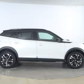 Foto inzerátu Peugeot 2008 1.5 BlueHDi