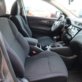Foto inzerátu Nissan Qashqai 1.2 DIG-T