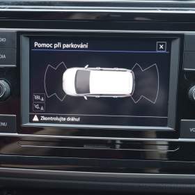 Foto inzerátu Volkswagen Touran 2.0 TDI