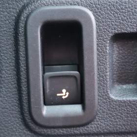 Foto inzerátu Volkswagen Touran 2.0 TDI