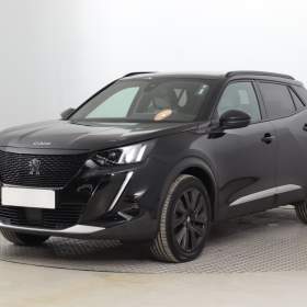 Foto inzerátu Peugeot e-2008 50 kWh