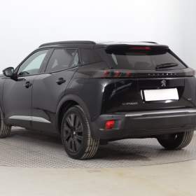 Foto inzerátu Peugeot e-2008 50 kWh