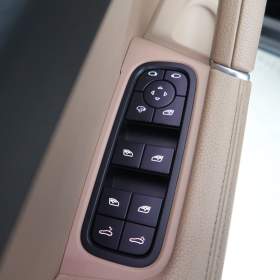 Foto inzerátu Porsche Cayenne V6