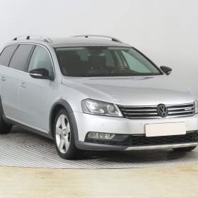 Foto inzerátu Volkswagen Passat 2.0 TDI