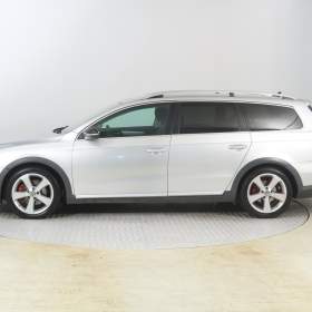 Foto inzerátu Volkswagen Passat 2.0 TDI