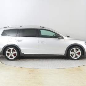 Foto inzerátu Volkswagen Passat 2.0 TDI