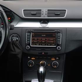 Foto inzerátu Volkswagen Passat 2.0 TDI