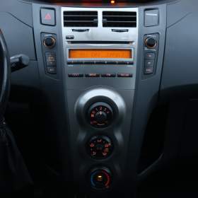 Foto inzerátu Toyota Yaris 1.0 VVT-i