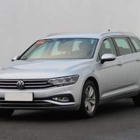 Foto inzerátu Volkswagen Passat 2.0 TDI