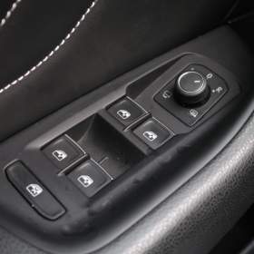 Foto inzerátu Volkswagen Passat 2.0 TDI