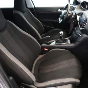 Foto inzerátu Peugeot 308 1.2 PureTech