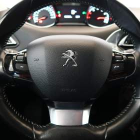 Foto inzerátu Peugeot 308 1.2 PureTech