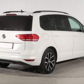 Foto inzerátu Volkswagen Touran 2.0 TDI