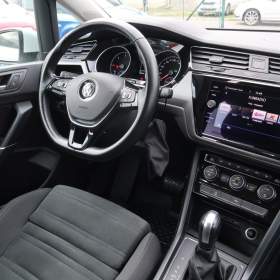 Foto inzerátu Volkswagen Touran 2.0 TDI