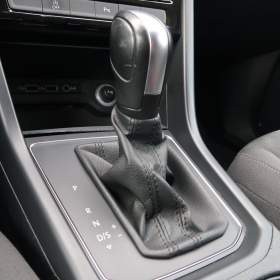 Foto inzerátu Volkswagen Touran 2.0 TDI