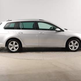 Foto inzerátu Volkswagen Golf 1.6 TDI