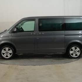 Foto inzerátu Volkswagen Multivan 2.0 TDI