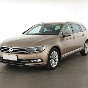 Foto inzerátu Volkswagen Passat 2.0 TDI