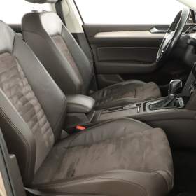 Foto inzerátu Volkswagen Passat 2.0 TDI