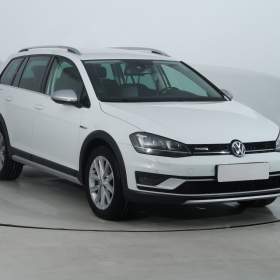 Foto inzerátu Volkswagen Golf 1.6 TDI