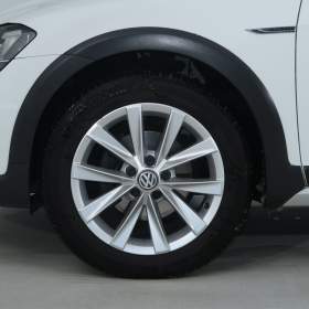 Foto inzerátu Volkswagen Golf 1.6 TDI