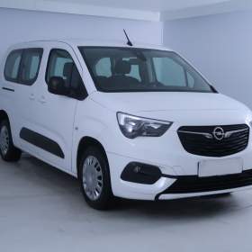 Fotka k inzerátu Opel Combo 1.2 Turbo / 19658796