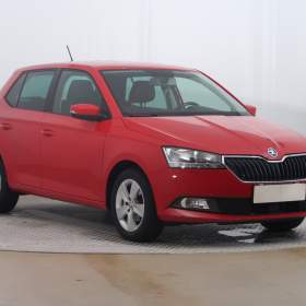 Fotka k inzerátu Škoda Fabia 1.0 / 19660845