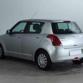 Foto inzerátu Suzuki Swift 1.3 i