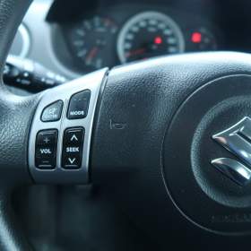 Foto inzerátu Suzuki Swift 1.3 i