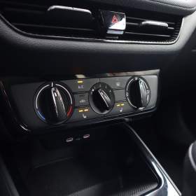 Foto inzerátu Škoda Fabia 1.0 TSI