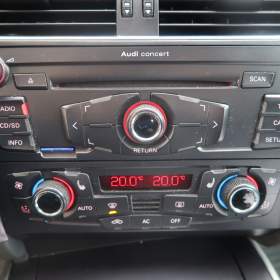 Foto inzerátu Audi A4 2.0 TDI