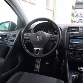 Foto inzerátu Volkswagen Golf 1.4 TSI
