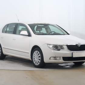 Fotka k inzerátu Škoda Superb 2.0 TDI / 19608237