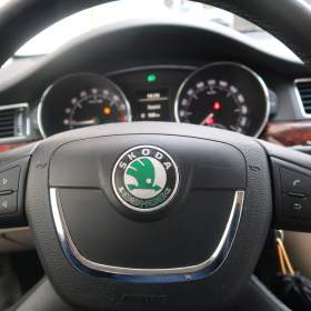 Foto inzerátu Škoda Superb 2.0 TDI