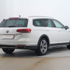 Foto inzerátu Volkswagen Passat 2.0 BiTDI