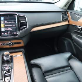 Foto inzerátu Volvo XC90 B5 AWD